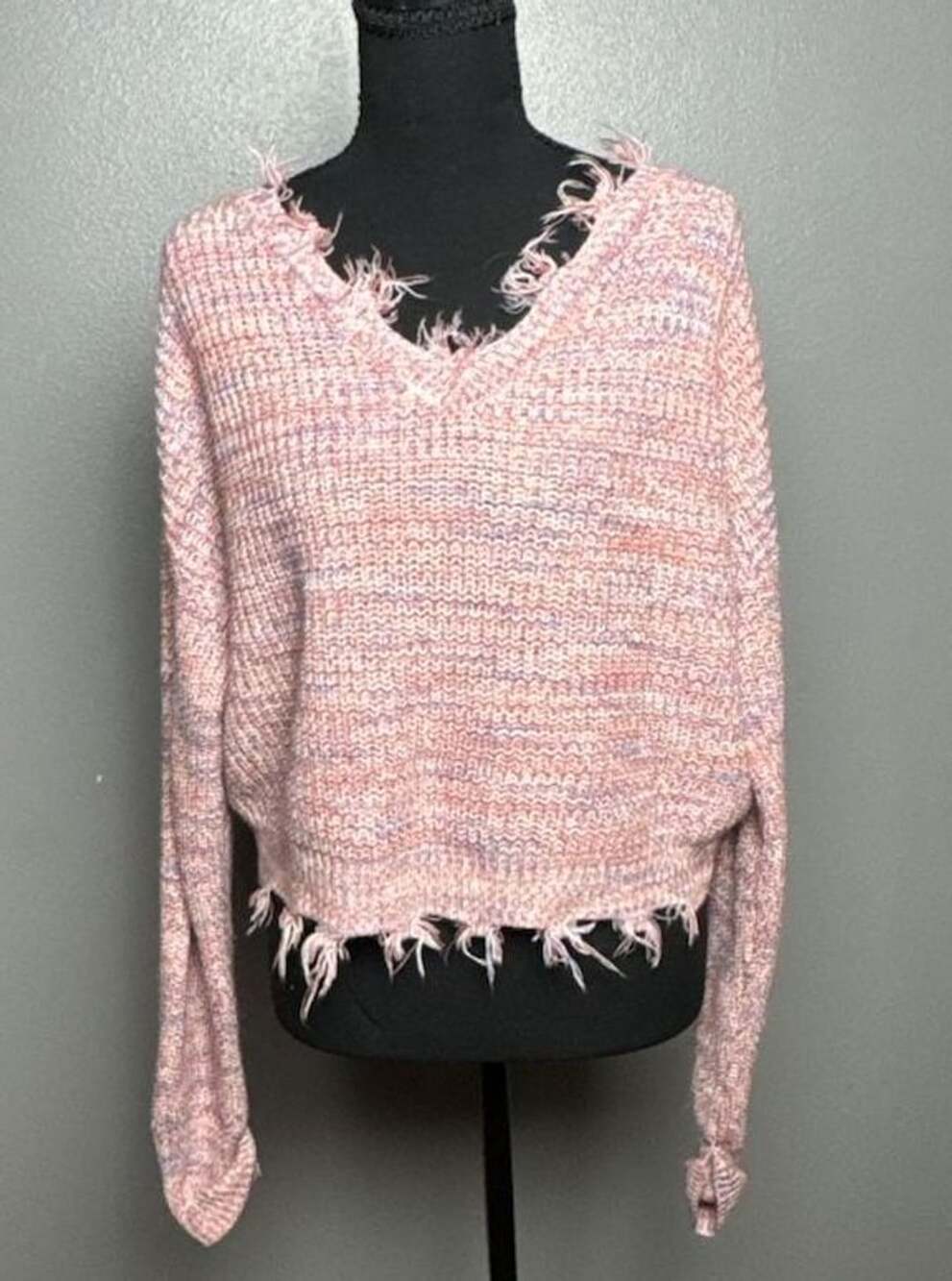 Rue21 Pink Space Dye Distressed V-Neck Cropped Knit Sweater Size L